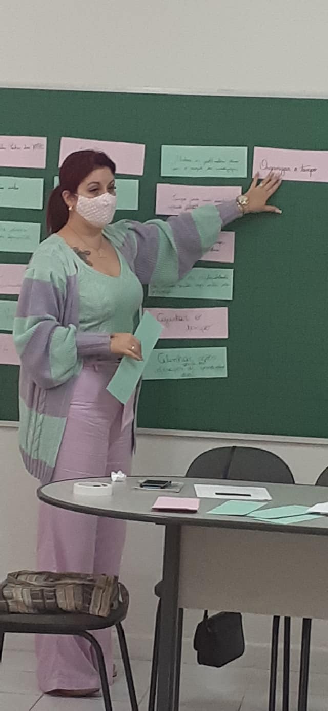 Desafios enfrentados durante a pandemia pelos Especialistas em Educação da Rede Municipal de Santa Isabel